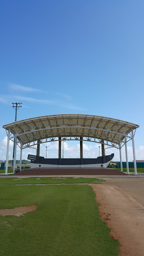 Outdoor Public Boat Stage