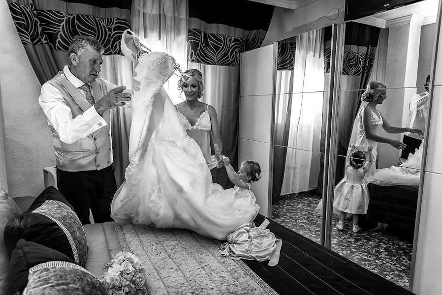 Fotógrafo de casamento Toni Bazán (tonibazan). Foto de 13 de novembro 2021