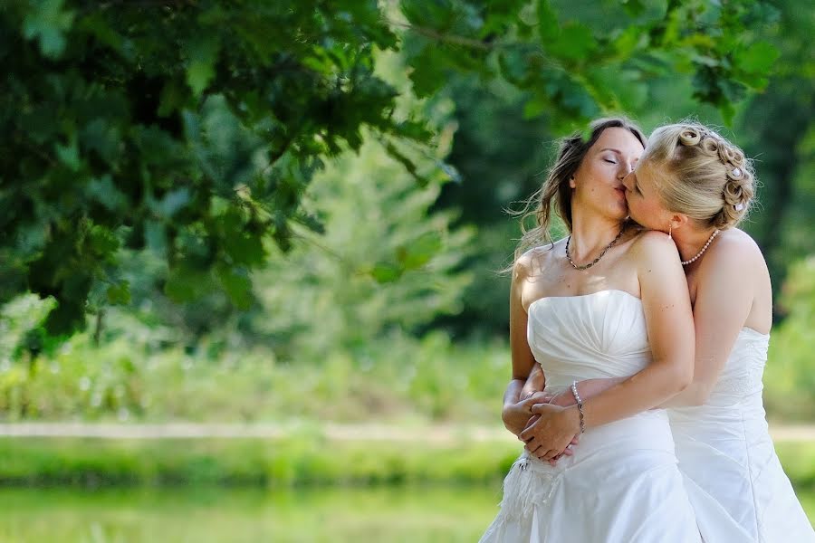 Fotógrafo de bodas Wil Hangebrauck (momenteeinfangen). Foto del 31 de marzo 2021