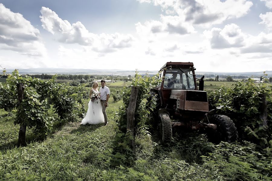 Fotografo di matrimoni Viktor Krutickiy (krutitsky). Foto del 3 aprile 2022