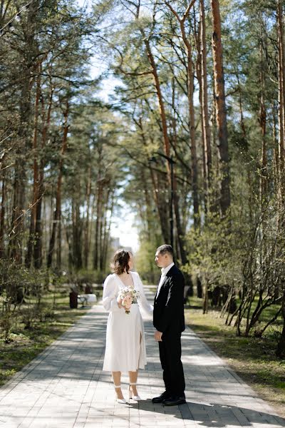 Fotograf ślubny Yana Krutikova (ianakrutikova). Zdjęcie z 1 maja