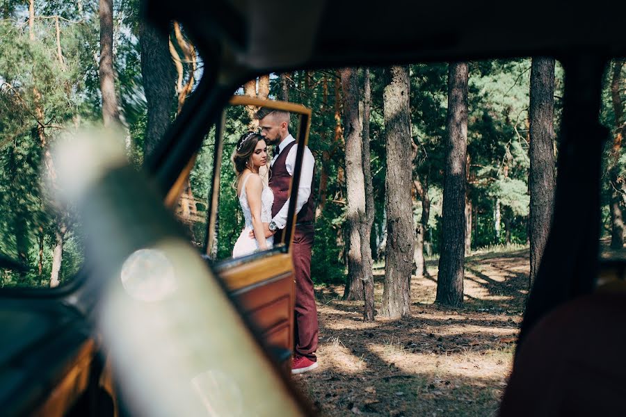 Wedding photographer Valeriy Tikhov (valerytikhov). Photo of 23 November 2018