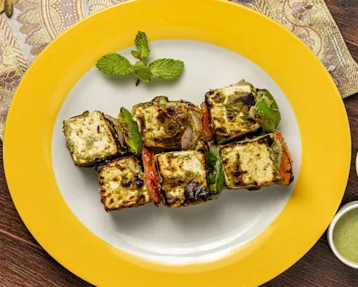 Paneer Pudina Tikka