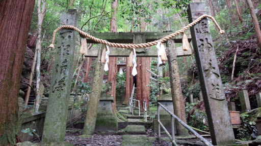 賢見神社 奥社