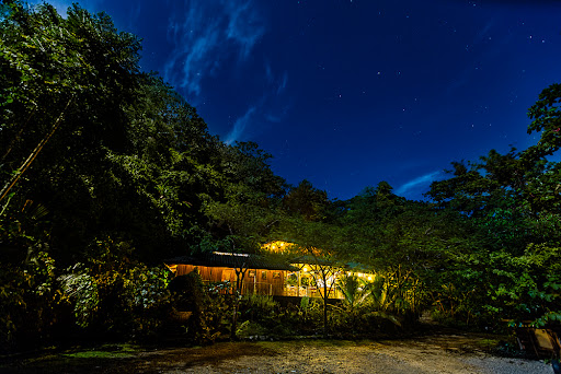 Maison avec jardin et terrasse 1