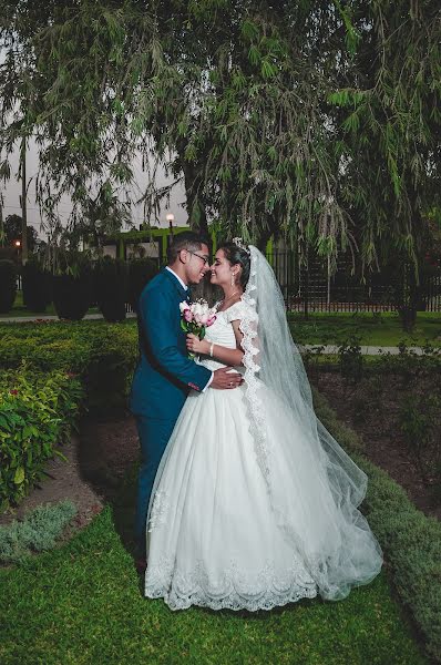 結婚式の写真家Bertin Tejada (berticool)。2019 10月24日の写真