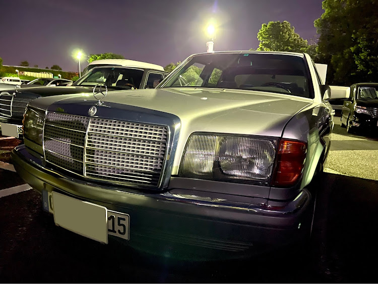Sクラスセダンの560SEL・ケーニッヒ仕様・都筑PA・126オフ会に関するカスタム事例の投稿画像10枚目