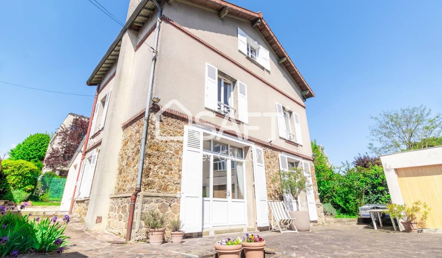 House with terrace Viroflay