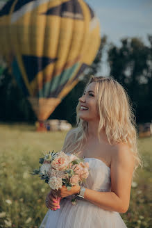 Bryllupsfotograf Yuliya Kotelevskaya (kotelevskaya). Bilde av 9 november 2022