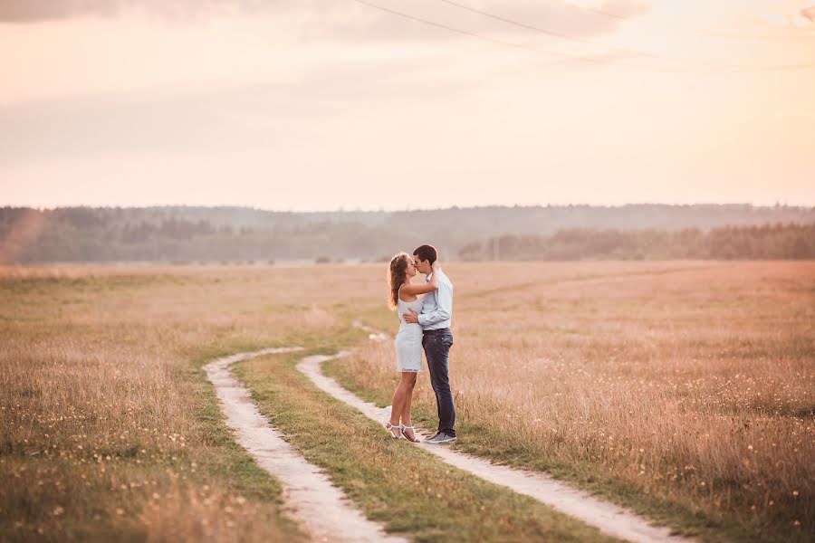 Photographe de mariage Yuliya Sova (f0t0s0va). Photo du 23 septembre 2014