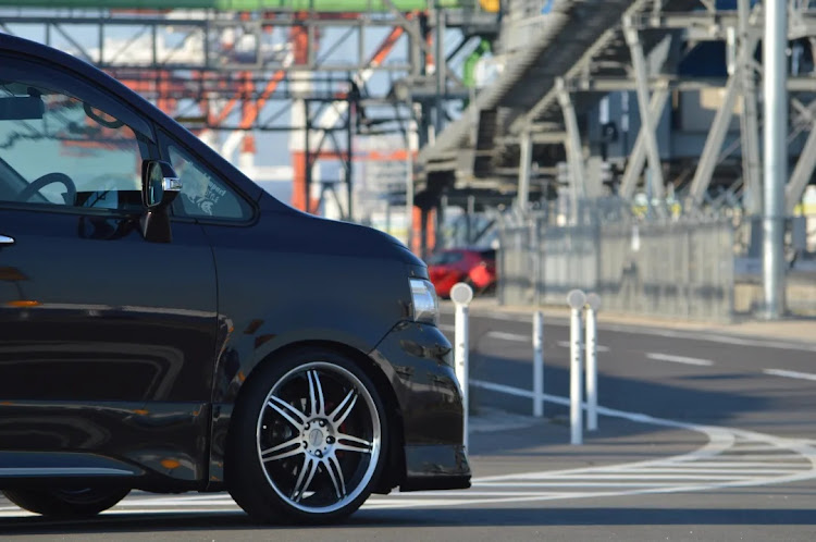 ヴォクシーのworkwheels・WORK VARIANZA T1S・カメ活📷️・ドライブ・河津桜に関するカスタム事例の投稿画像2枚目