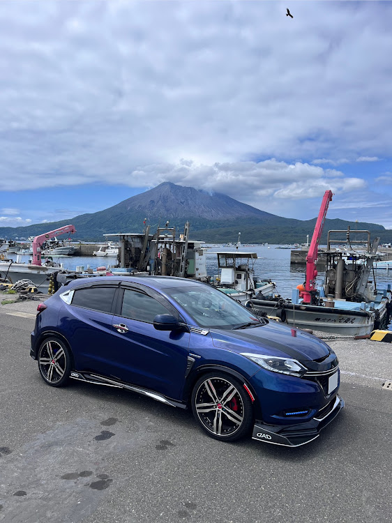 ヴェゼルのヴェゼル ハイブリット・鹿児島・桜島をバックに・ドライブに関するカスタム事例の投稿画像3枚目