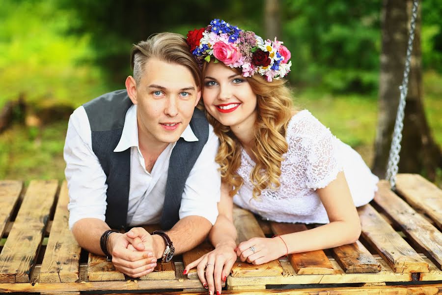Jurufoto perkahwinan Valeriya Kasperova (4valerie). Foto pada 28 Jun 2015