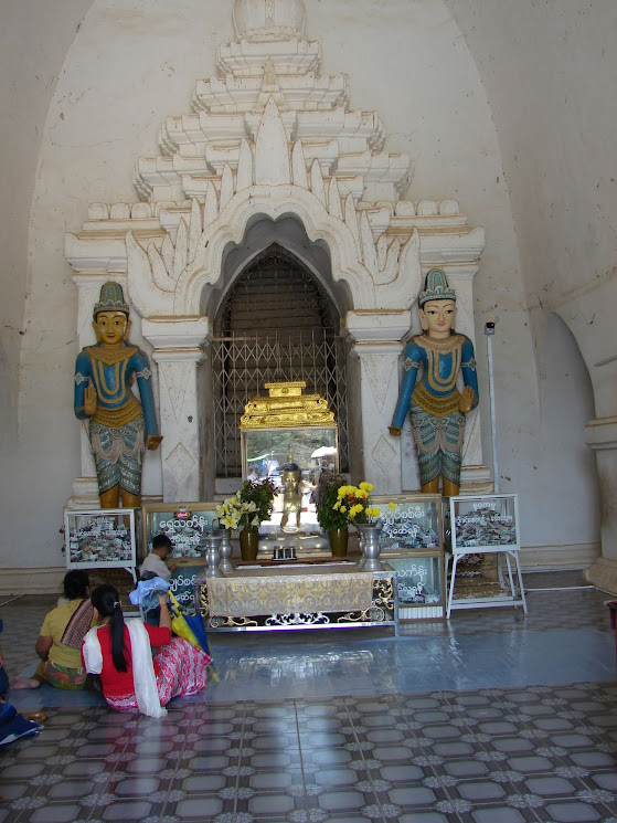 THATBYINNYU TEMPLE - bagan