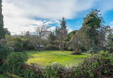 Maison avec piscine et terrasse 8