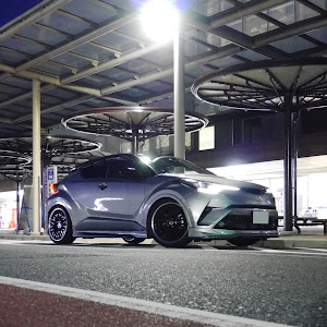 C-HR NGX50