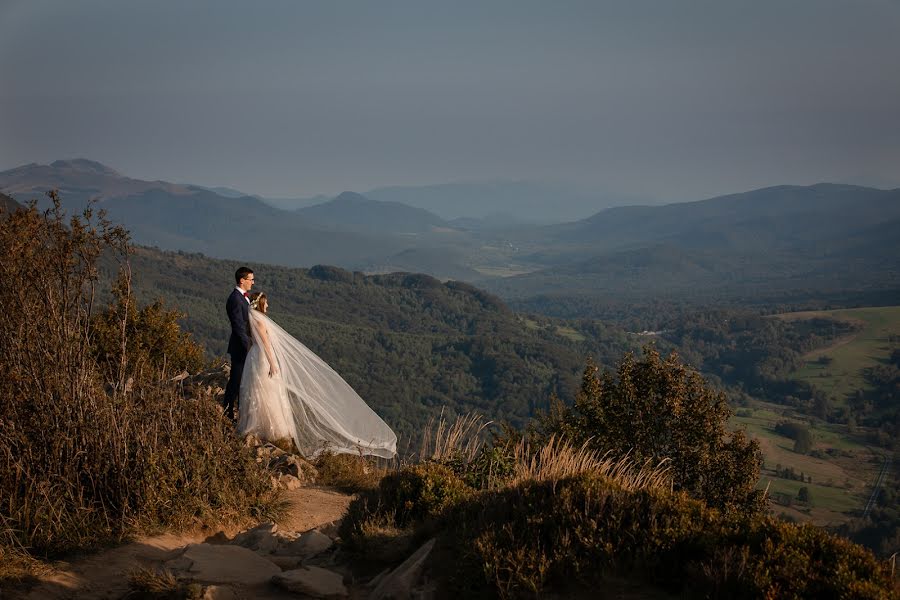 Fotógrafo de casamento Kasia Wesoly (kasiawesoly). Foto de 31 de outubro 2020