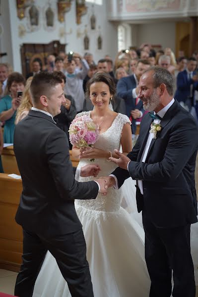 Photographe de mariage Petre Andrei (andrei). Photo du 11 juillet 2017