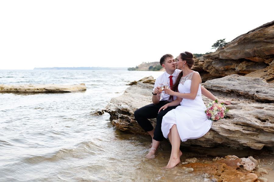 Fotógrafo de casamento Stanislav Novikov (stanislav). Foto de 18 de julho 2018