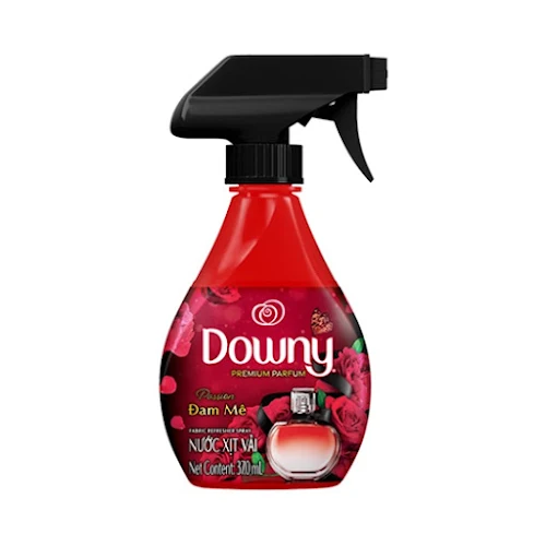 Chai Xịt Vải Downy Khử Mùi Và Chống Khuẩn Hương Đam Mê  370 ML