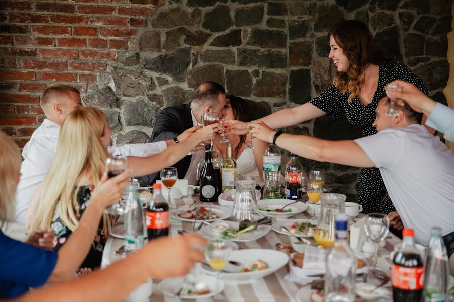 Fotografo di matrimoni Olena Herasym (olenaherasym). Foto del 26 agosto 2019