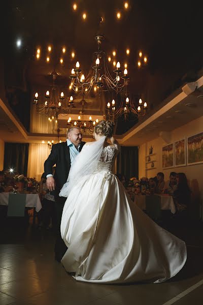 婚禮攝影師Aleksandr Volkov（volkovphoto）。2018 12月1日的照片