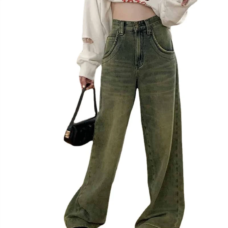 Modieuze retro dames jeans met wijde pijpen en distressed look. Comfortabel en stijlvol voor een casual en trendy look.