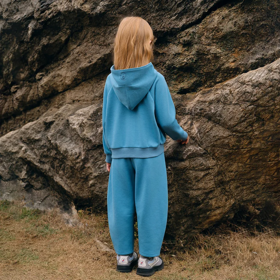 Ensemble Sportif à Capuche Simple et Décontracté pour Enfants Pantalon de Sport Confortable Idéal pour Jouer et Bouger Tenue Polyvalente pour Enfants