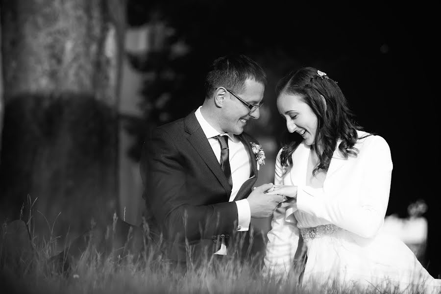 Fotografo di matrimoni Radek Hlubuček (hlubucek). Foto del 17 giugno 2020