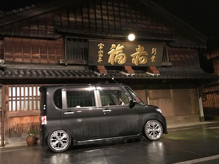 タントカスタムのドライブ・洗車・レッドメモリー・エムズガレージに関するカスタム事例の投稿画像1枚目