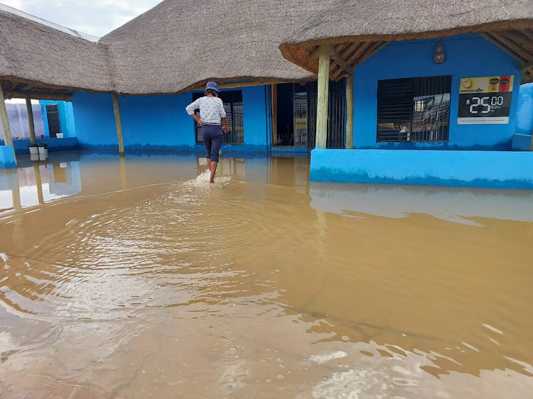 Mapaseka Thabeng and most residents of Carousel View and surrounding areas are sleeping inside water-damaged houses due to the Wednesday floods.