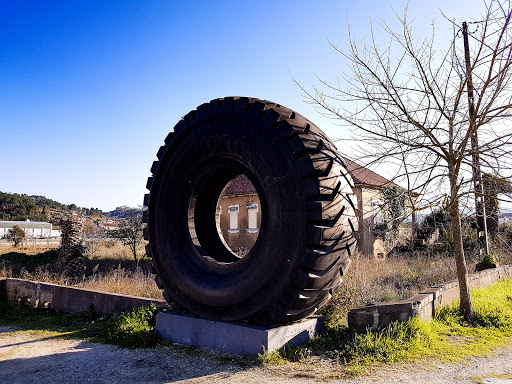 Big big Tire 