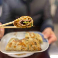 川畝園麵食館