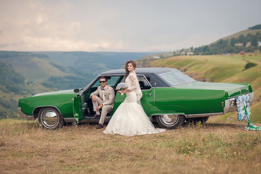 Fotografo di matrimoni Valentina Kolodyazhnaya (freezemotions). Foto del 23 dicembre 2016