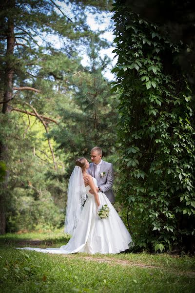 Fotógrafo de casamento Andrey Sinkevich (andresby). Foto de 13 de setembro 2014