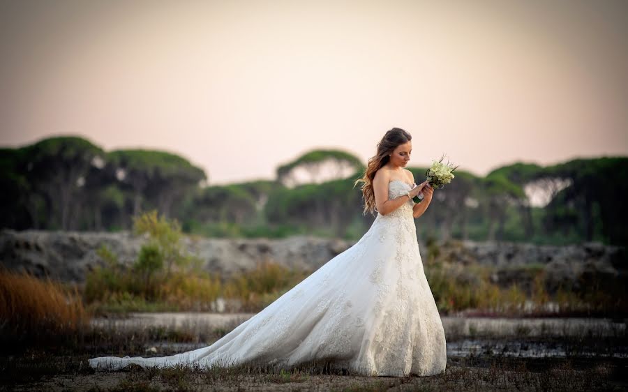 Fotografer pernikahan Dionisios Bertsos (studiobertsos). Foto tanggal 30 November 2020