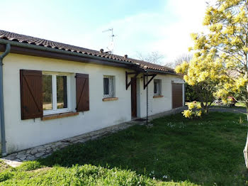 maison à Saint-Médard-de-Guizières (33)