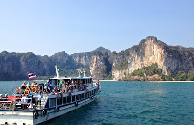 Travel from Railay Beach to Koh Lanta by ferry