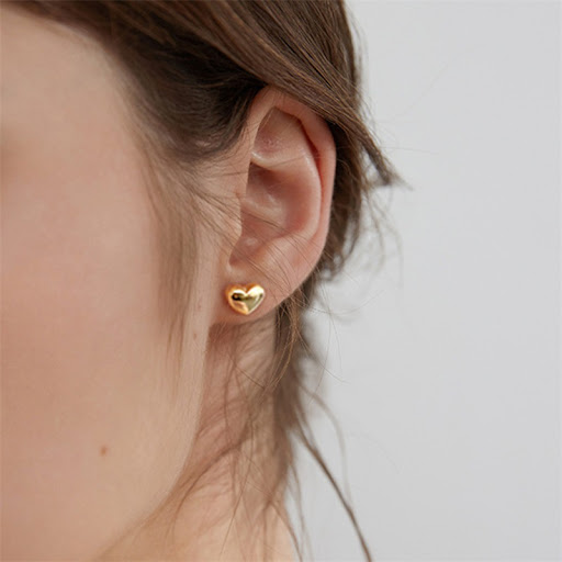 Title 3, Aiko Gold Earrings