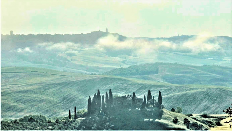 mattino di maggio in val d'orcia di pilotto