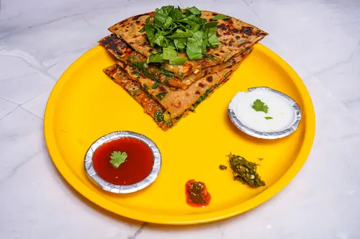 Aloo Methi Palak Onion Paratha