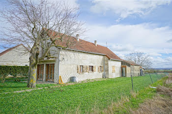 maison à La Queue-les-Yvelines (78)