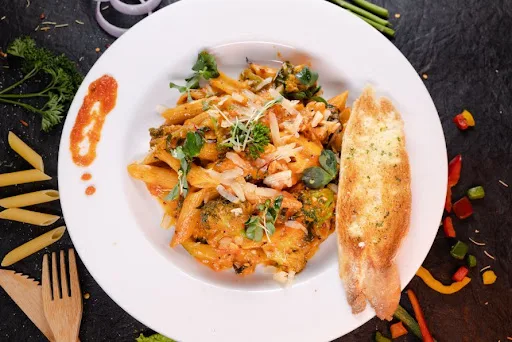 Pasta Arrabiata Chicken