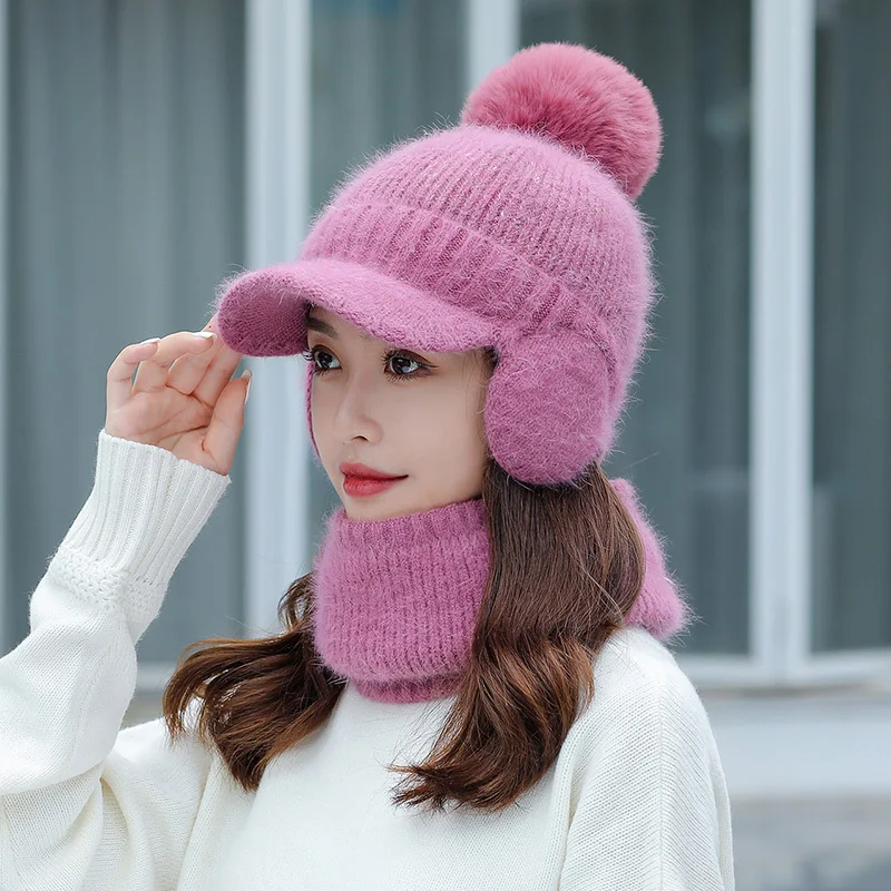 Gorro de invierno tejido de dos piezas con solapa y babero, ideal para mantener a tu bebé abrigado y cómodo durante el invierno.
