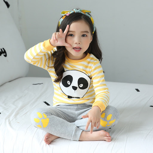 Title 6, Childrens autumn clothes and trousers suit. Pe...