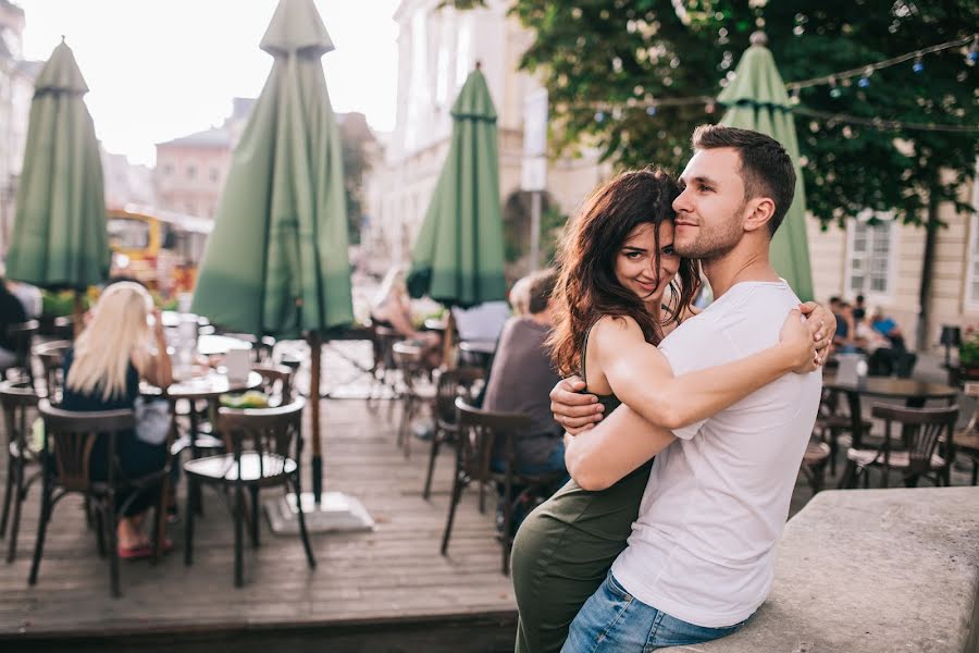 Wedding photographer Elena Dyakiv (djakiv). Photo of 18 July 2016