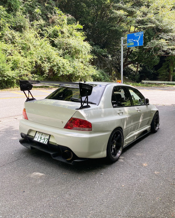 ランサーエボリューションのすとりーとあいどる・お盆休み・鈴鹿スカイライン・ドライブに関するカスタム事例の投稿画像2枚目