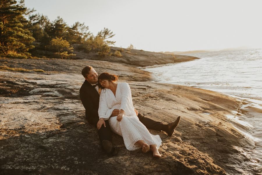 Wedding photographer Emelia Henningsson (emeliamaryphoto). Photo of 8 August 2020