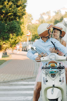 Fotógrafo de casamento Vitaliy Verkhoturov (verhoturov). Foto de 20 de abril 2022