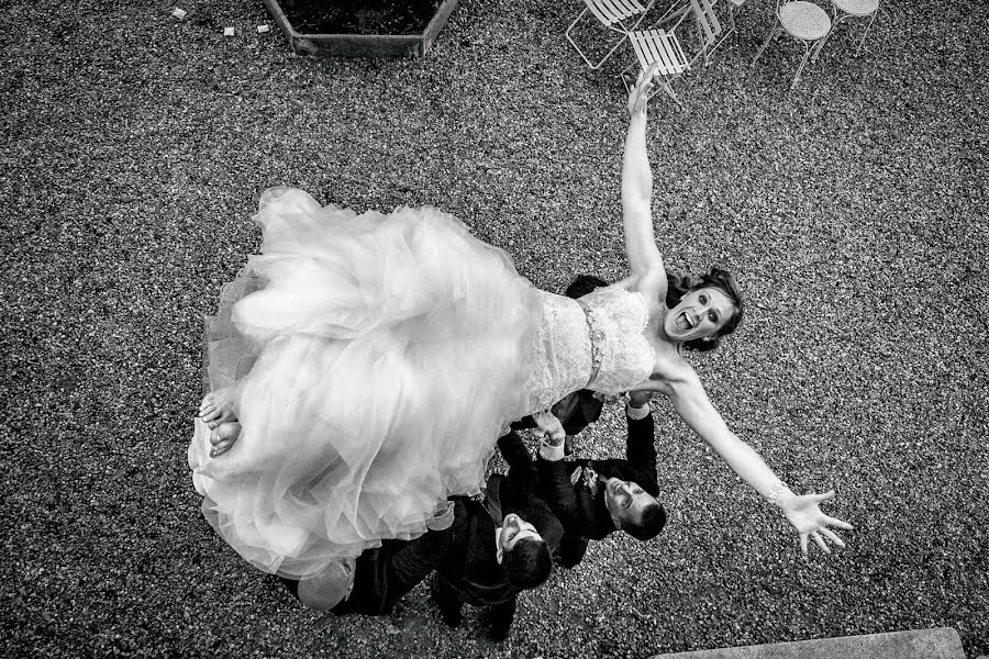 Fotógrafo de casamento Cristiano Ostinelli (ostinelli). Foto de 18 de outubro 2015